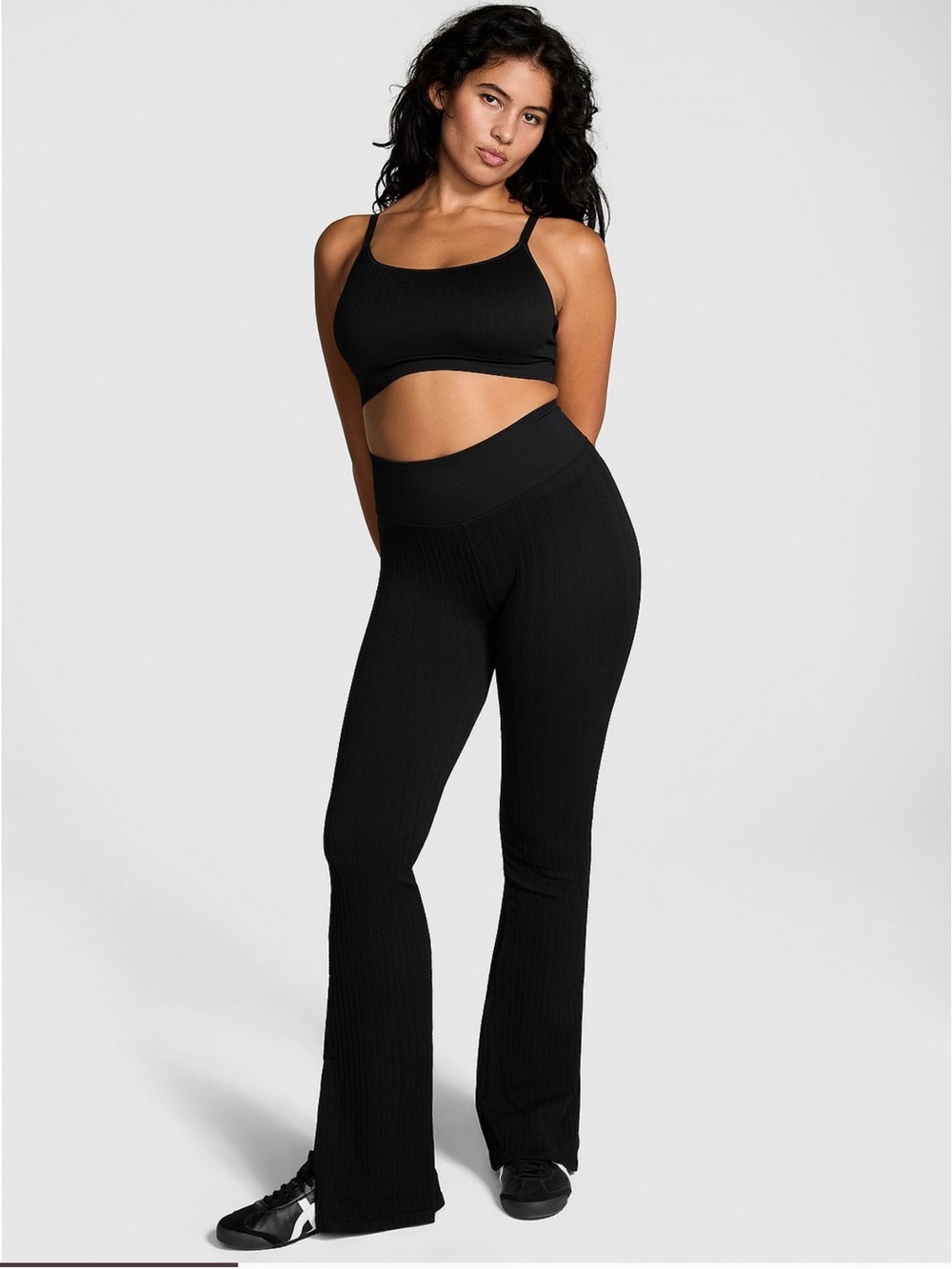 NWT Pink by Victoria’s Secret Seamless Cable Knit Flare Leggings Black Size XS